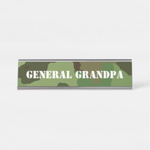Grandpaおもしろいでカスタムな文字のカムフラージュ大将 デスクネームプレート
