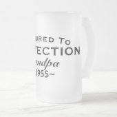 Grandpa "Matured to perfection" Name Year Frosted フロストグラスビールジョッキ (正面右)