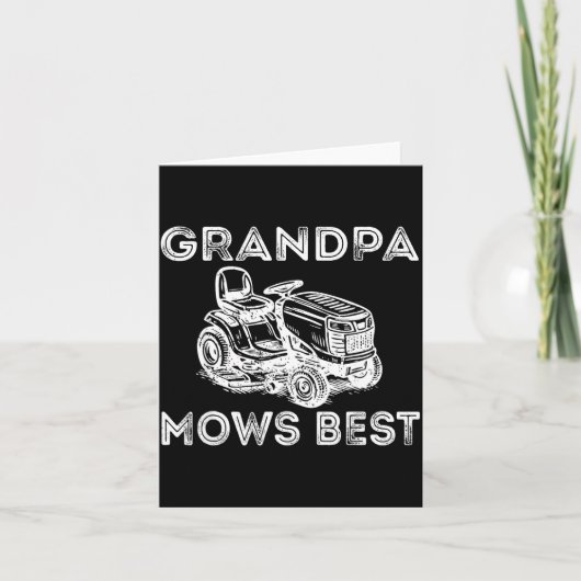Grandpa Mows Funny Lawn Mower Father's Day Papa  カード (正面)