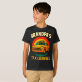 Grandpa's Taxi Service - Funny Driver Lover  Tシャツ (正面フル)