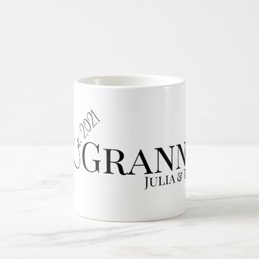 Granny or Grammy Established Custom Year Modern  コーヒーマグカップ (中央)