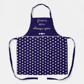Gran's Kitchen Always Open Navy Blue And White Dot エプロン (正面)