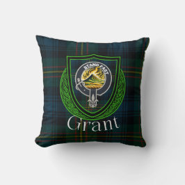 Grant Scottish Clan Tartan & Crest Throw Pillow クッション