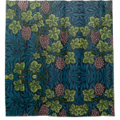  Grapevines with clusters of pink grapes  シャワーカーテン (正面)