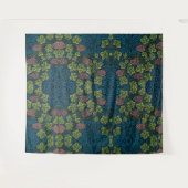  Grapevines with clusters of pink grapes  タペストリー (正面(横))