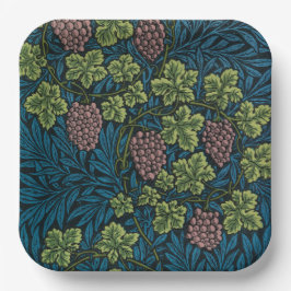  Grapevines with clusters of pink grapes  ペーパープレート
