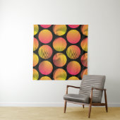 graphic circles seamless pattern in orange fire sh タペストリー (インサイチュ(横))