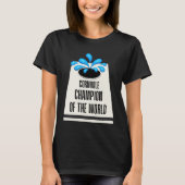 Graphic Outdoor Game Apparel Cornhole Champion of  Tシャツ (正面)