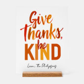 Grateful Blessed Give Thanks Fall Colorful Script アクリルサイン (正面)