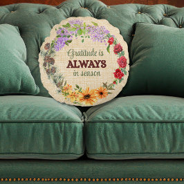 Gratitude in Every Season Floral Wreath ラウンドクッション