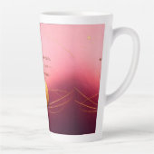 Gratitude Remains™: 愛に導かれた朝と夜 カフェラテマグ (右)