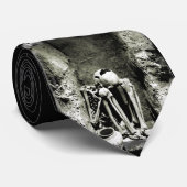 Gravesiteのコロンブス以前の骨組 ネクタイ (ロール)