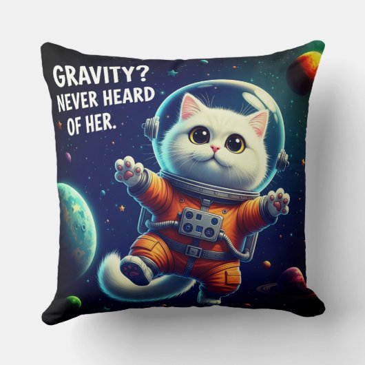 Gravity? Never Heard of Her. Cute Space Cat クッション (裏面)