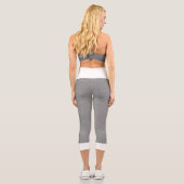 Gray and white herringbone pattern leggings  カプリレギンス (裏面)