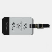 GRAY/BLACKの"氏及び夫人"シックな荷物TAG_ ラゲッジタグ (正面横)