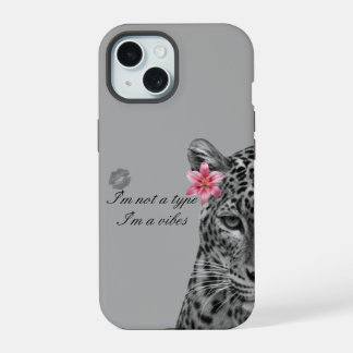 Gray Leopard Aesthetic Phone Case - Trendy Design iPhone 15ケース