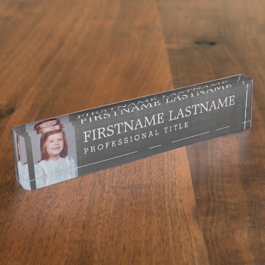 Gray Linen – 名前、プロフェッショナルタイトル、写真 デスクネームプレート (側面)