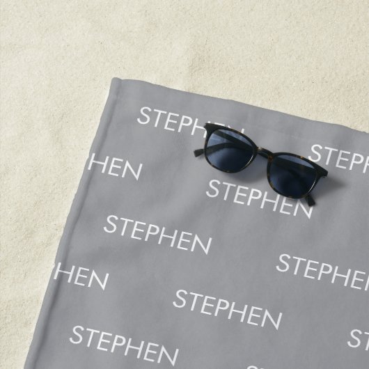 Gray minimalist custom name  ビーチタオル (インサイチュ)