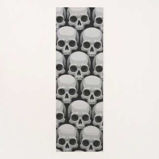 Gray Skull Pattern – Minimal Gothic Design ヨガマット