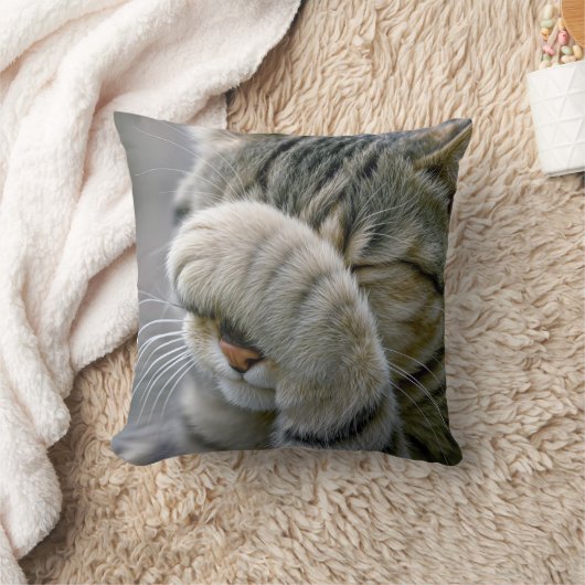 Gray Tabby Cat Macro クッション (ブランケット)
