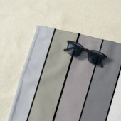 Gray Tones With Black Stripes On Watercolor Paper ビーチタオル (インサイチュ)