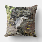 Great Blue Heron Throw Pillow クッション (正面)