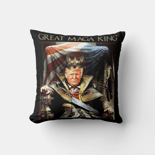Great Mega King USA Flag Proud Ultra Maga Trump   クッション (正面)