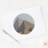 Great Pyramids of Giza under clear blue, Egypt ラウンドシール (封筒)