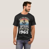 Greatest Captains Born In 1965 60th Birthday Boati Tシャツ (正面フル)