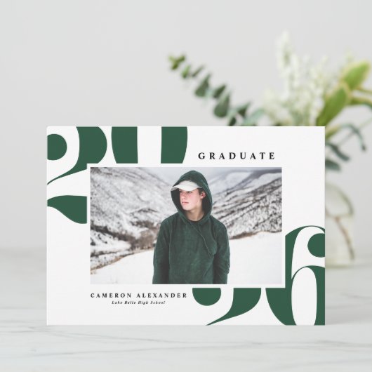 Green 2026 Bold Typography Photo Graduation 案内状 (スタンド正面)