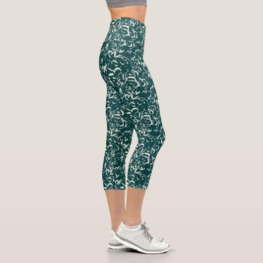 Green Abstract Capris カプリレギンス (右)
