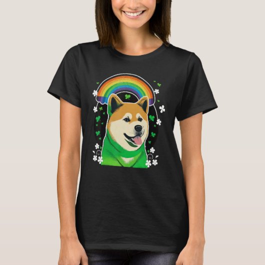 Green Akita Inu shamrock on St Patricks Day Akita  Tシャツ (正面)