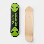 Green alien head logo custom skateboard deck スケートボード (正面)
