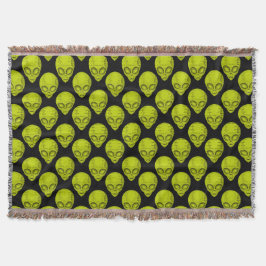 Green Alien Head Throw Blanket スローブランケット