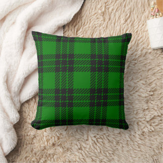 Green and Black Tartan Plaid Pattern クッション