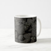 GREEN AND BROWN PINE CONES コーヒーマグカップ (正面右)