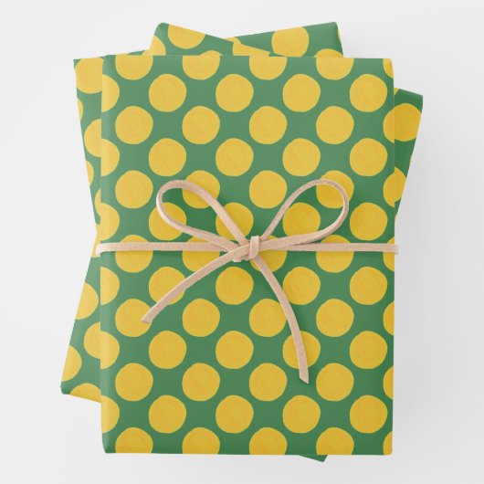 Green and Gold Polka Dot Gift Wrap ラッピングペーパーシート (インサイチュ)