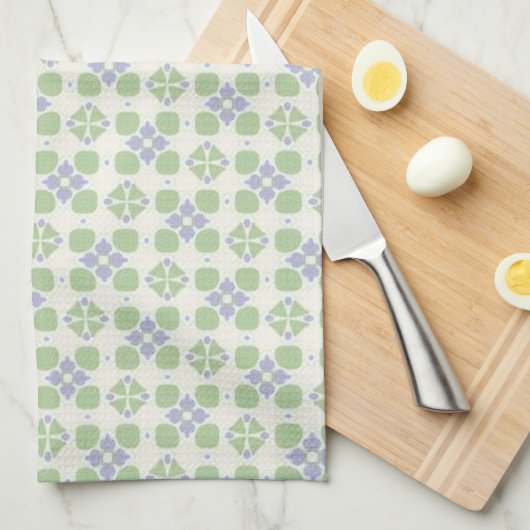 Green and Lavender Floral Tile Seamless Pattern キッチンタオル (四つ折り)