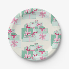Green and Pink Stacked Christmas Presents ペーパープレート