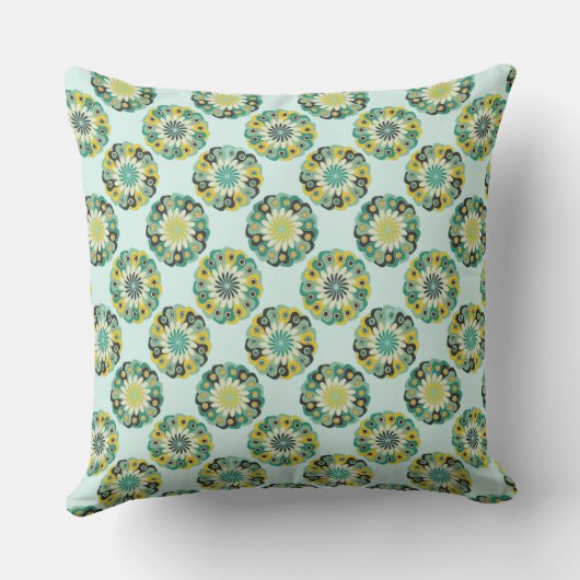 Green and Teal Modern Geometric Flower Pattern クッション (裏面)