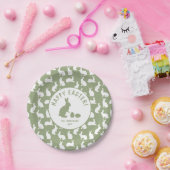 Green And White Bunny Pattern Happy Easter ペーパープレート (パーティー)