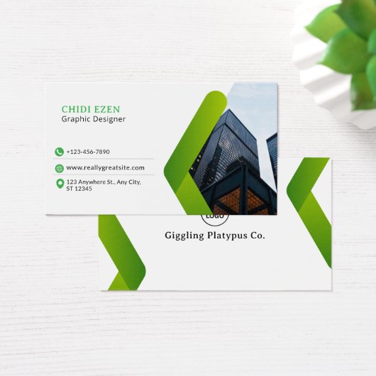 Green and White Minimalist Modern Business Card (デスク)