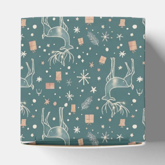 Green background with deer, gift packaging フェイバーボックス (上部)