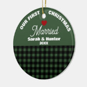 Green & Black Plaid Our First Christmas Married セラミックオーナメント (左)