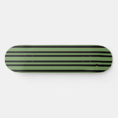 Green Black Stripes Pattern スケートボード (横)