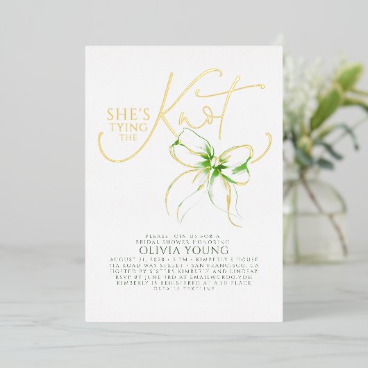 Green Bow She's Tying The Knot Bridal Shower 箔招待状 (立ち正面)