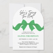 Green Bow She's Tying the Knot Photo Bridal Shower 招待状 (正面)
