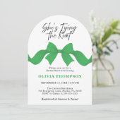 Green Bow She's Tying the Knot Photo Bridal Shower 招待状 (スタンド正面)