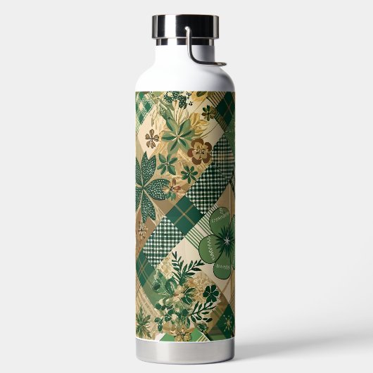 GREEN & BROWN IRISH SHAMROCKS & PLAID PATTERNS ウォーターボトル (左面)