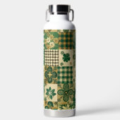 GREEN & BROWN IRISH SHAMROCKS & PLAID PATTERNS ウォーターボトル (正面)